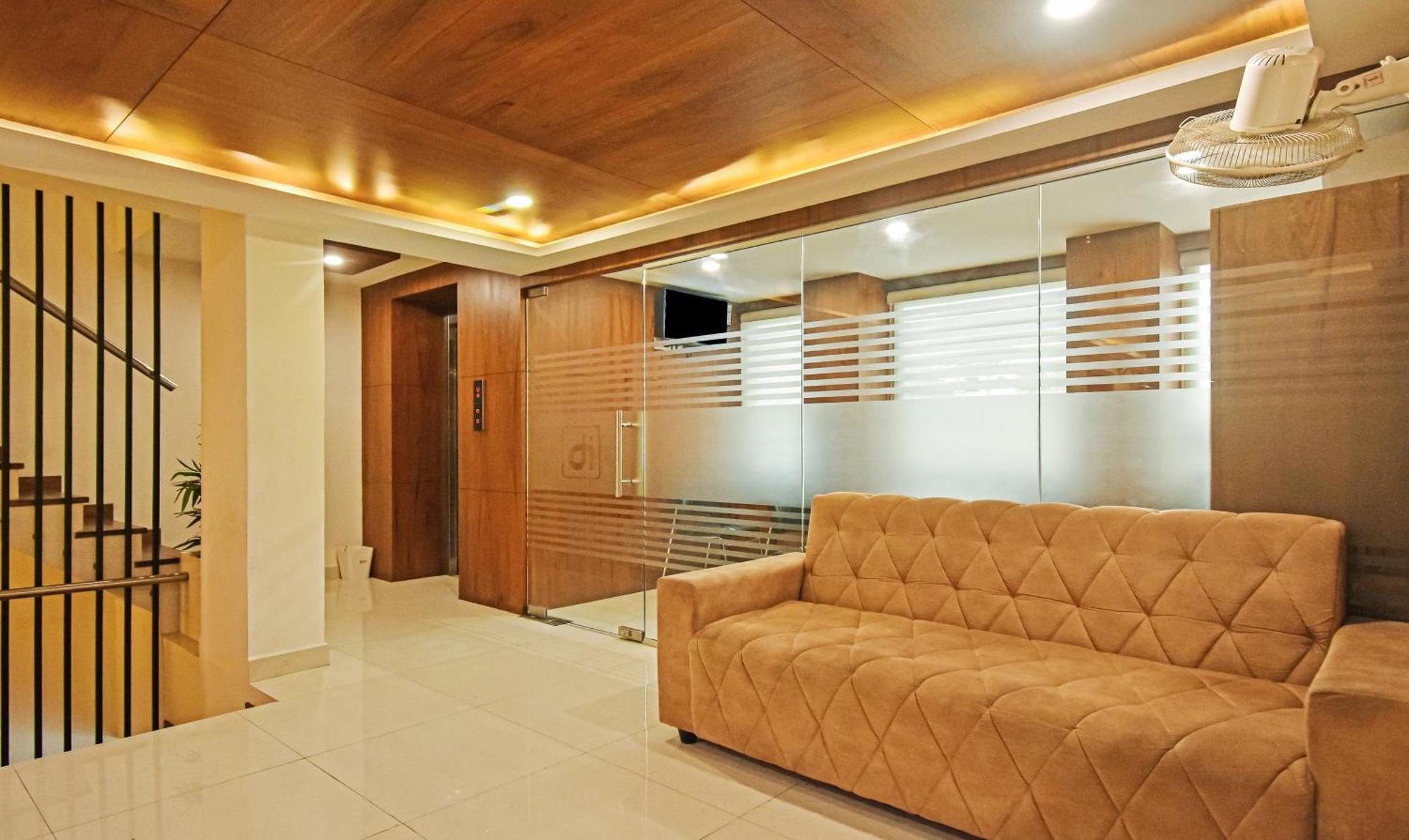 Itsy Hotels Deluxe Inn Chennai Eksteriør bilde