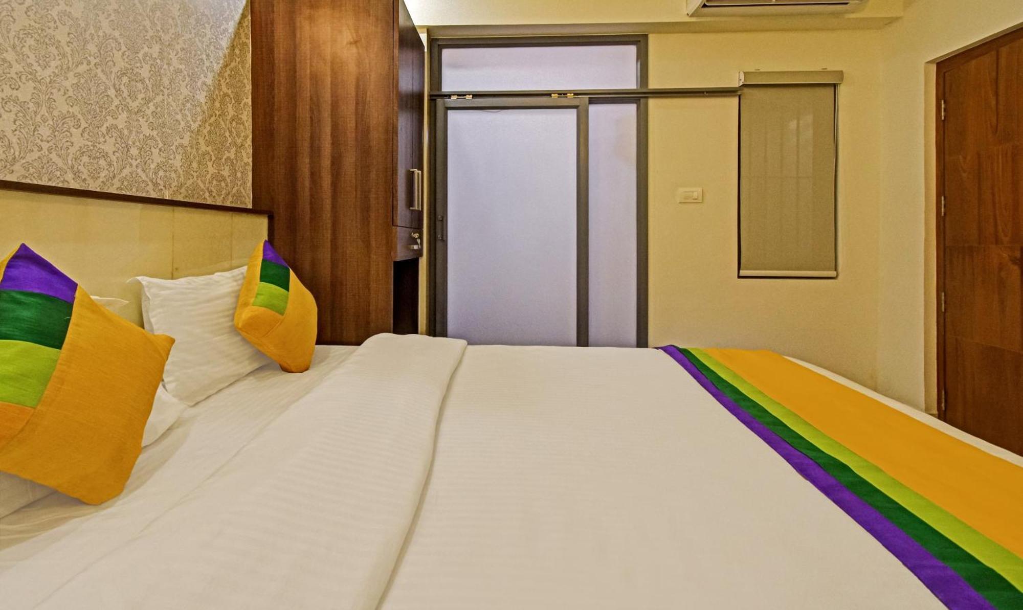 Itsy Hotels Deluxe Inn Chennai Eksteriør bilde
