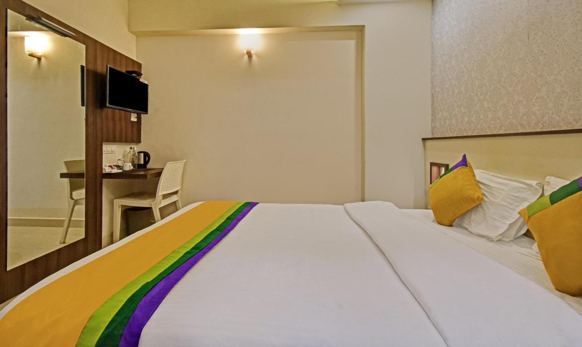 Itsy Hotels Deluxe Inn Chennai Eksteriør bilde